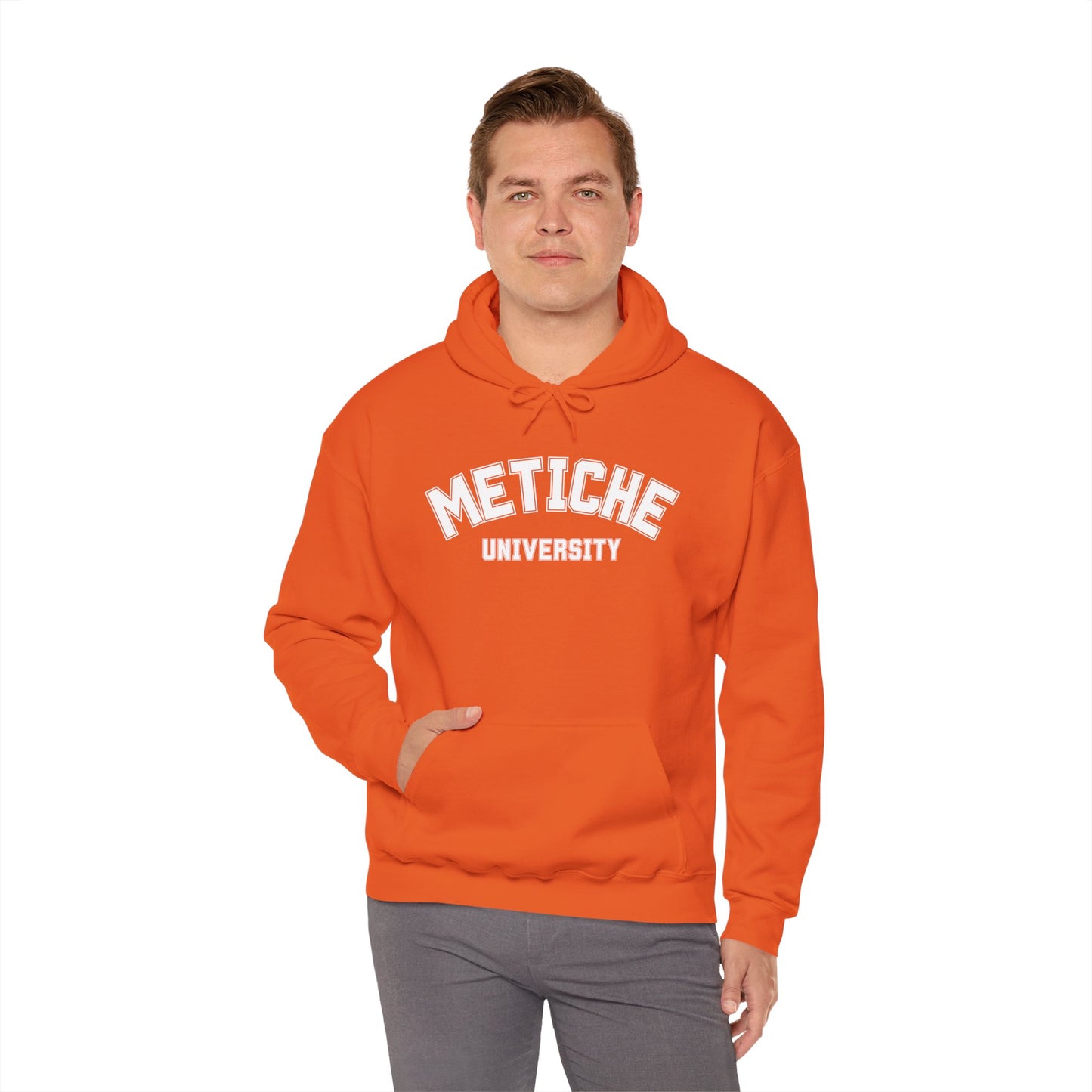 Metiche University, Hoodie