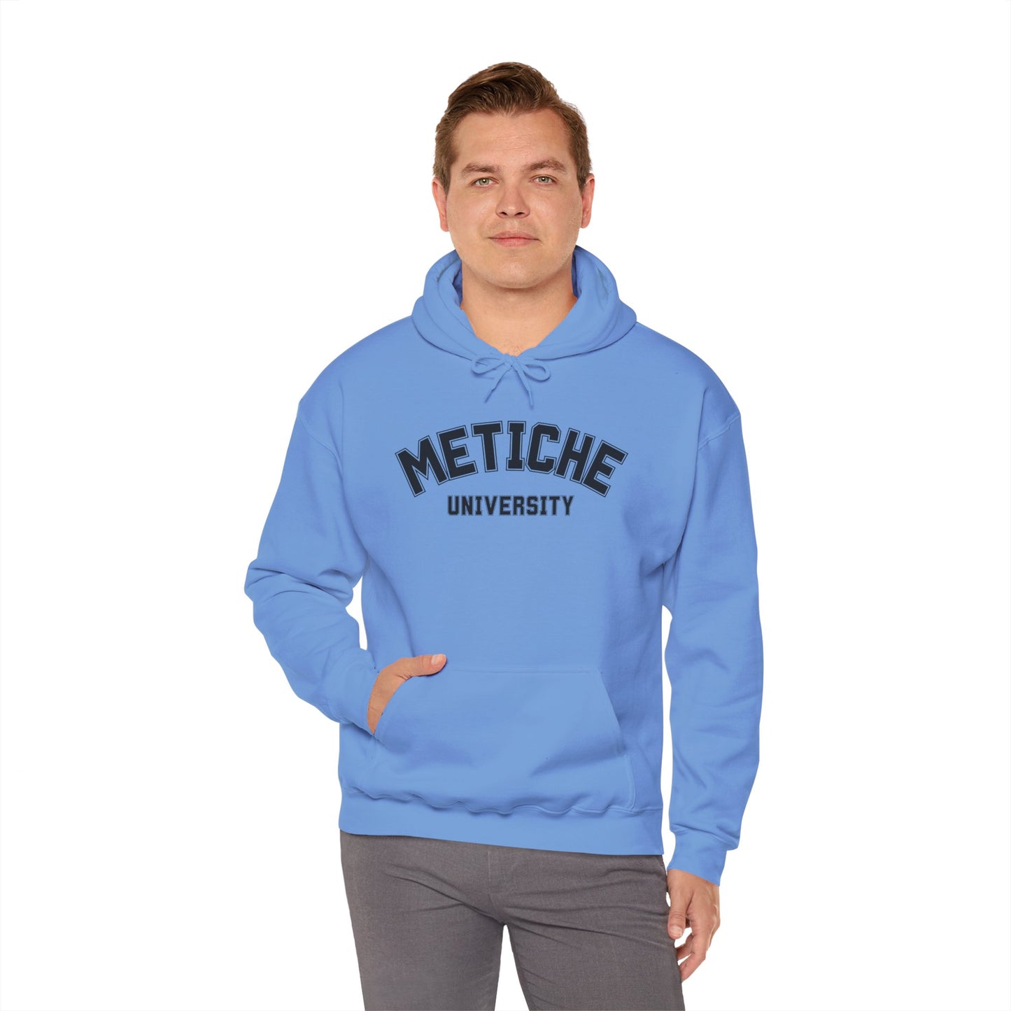 Metiche University, Hoodie