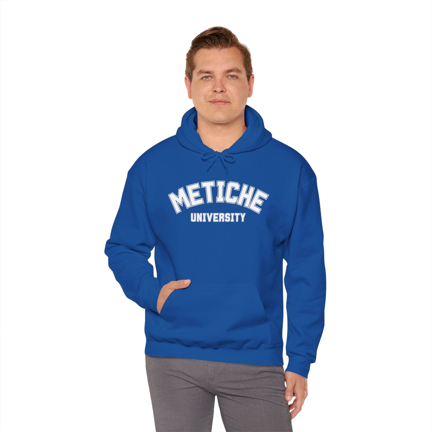 Metiche University, Hoodie