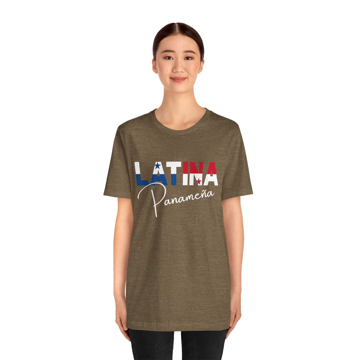 Latina Panameña, Shirt