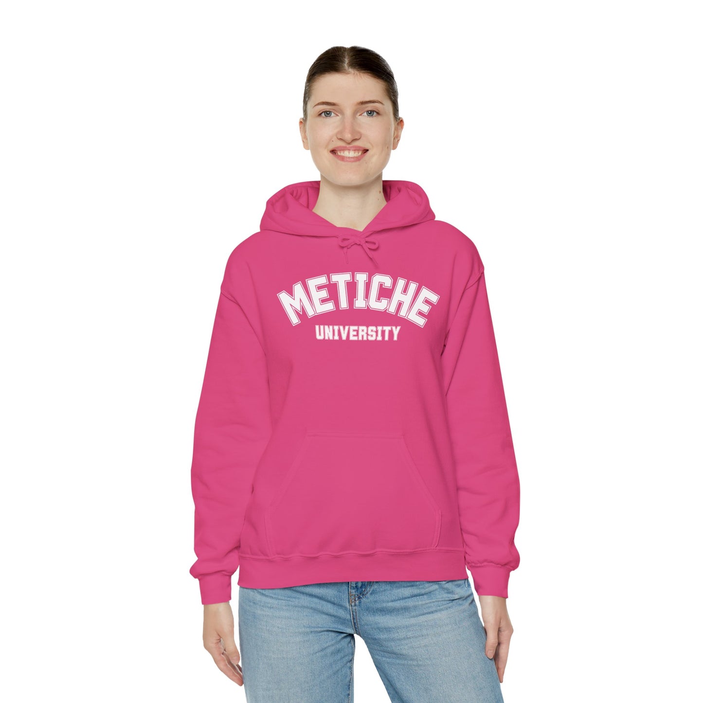 Metiche University, Hoodie