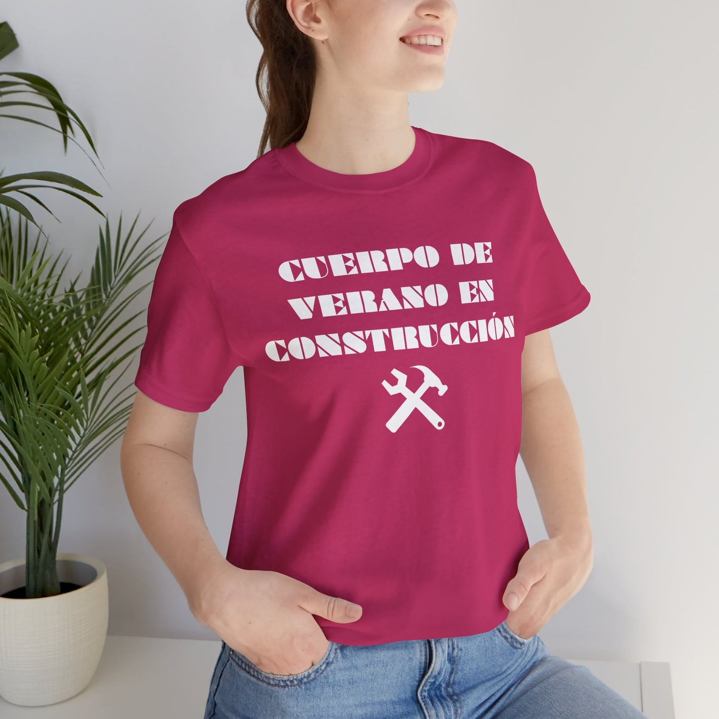 Cuerpo de Verano En Construccion, Shirt