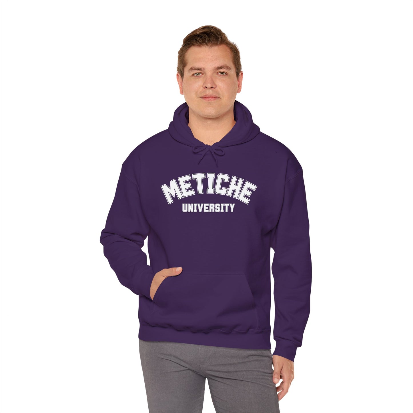 Metiche University, Hoodie