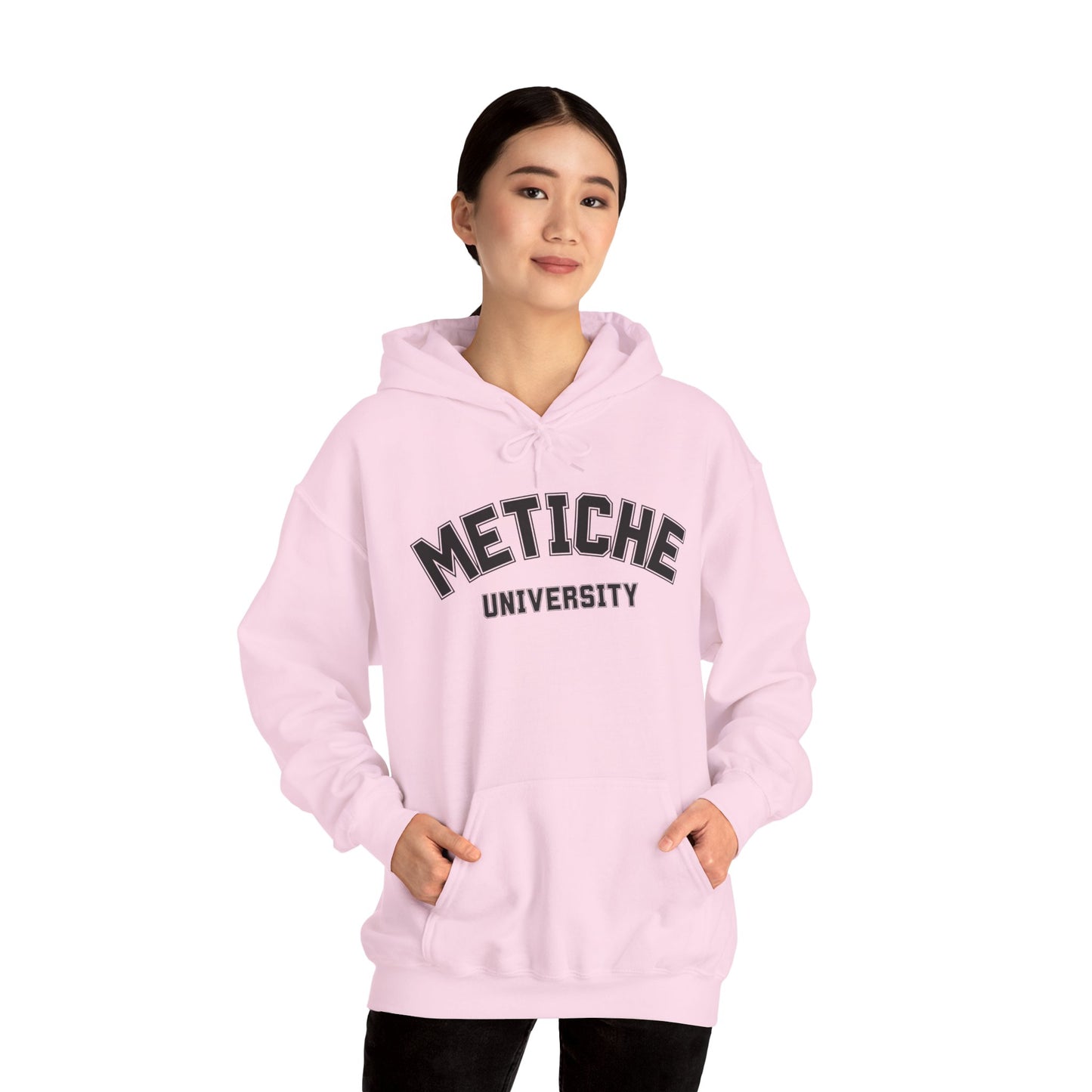 Metiche University, Hoodie