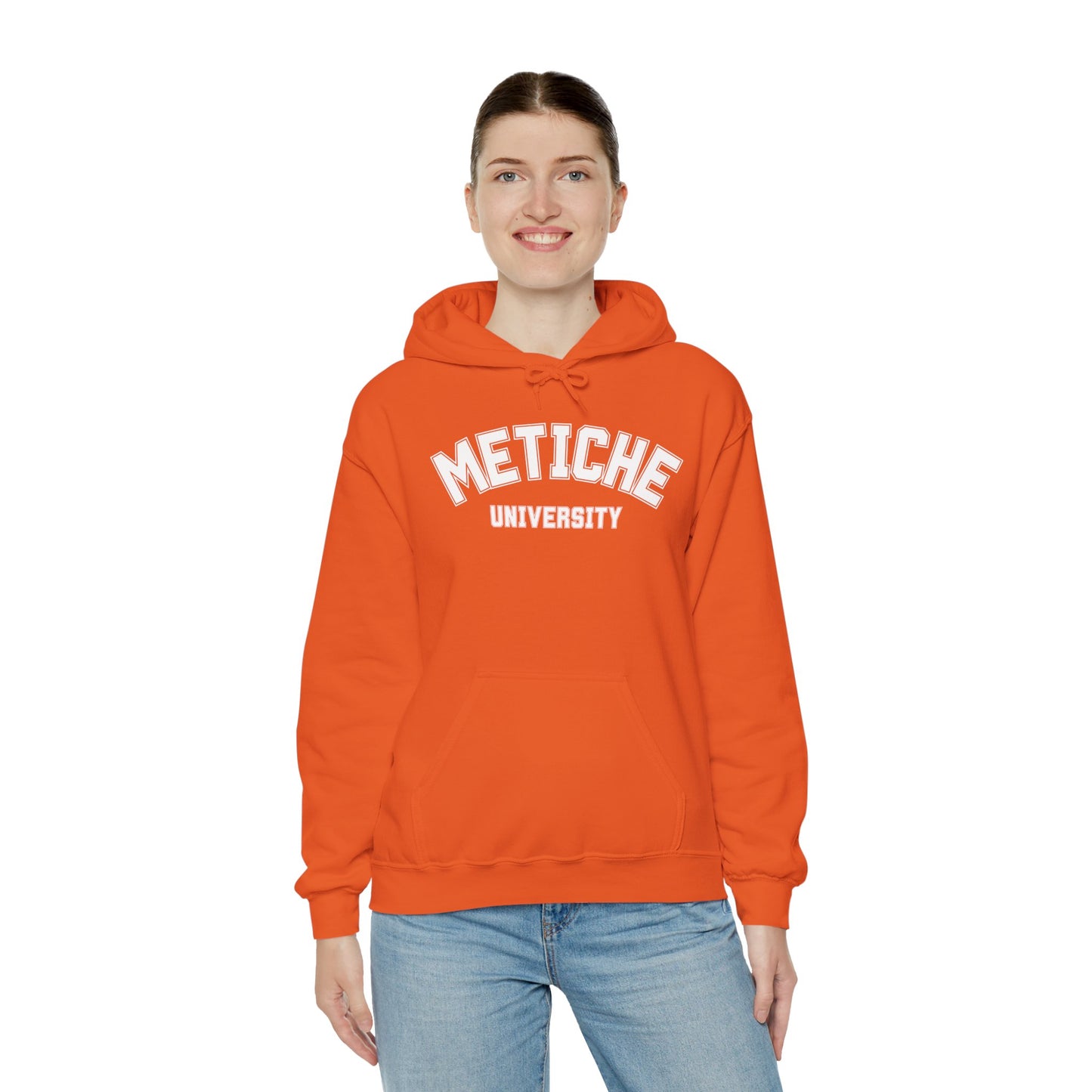 Metiche University, Hoodie