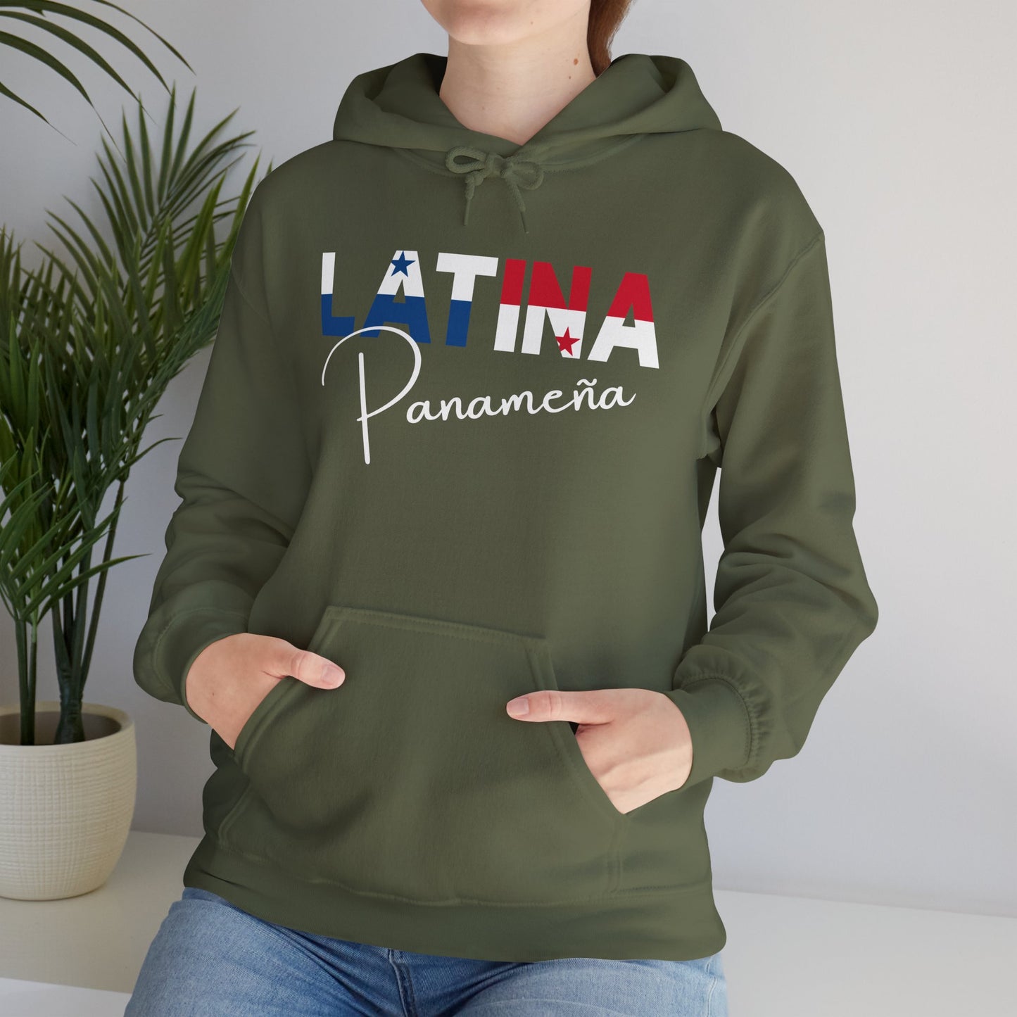 Latina Panameña, Hoodie