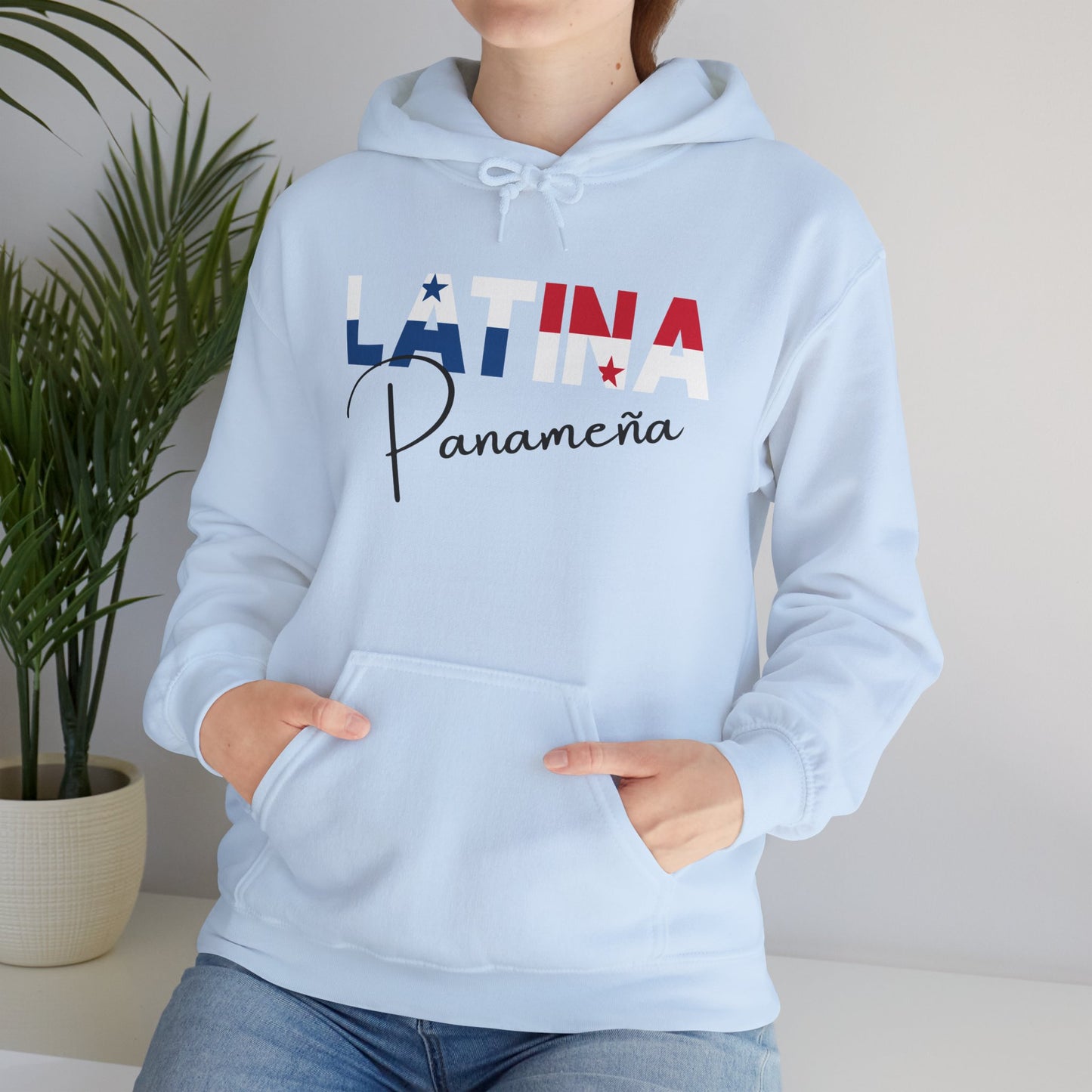 Latina Panameña, Hoodie