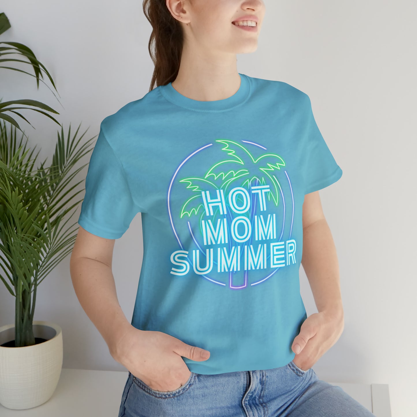 Hot Mom Summer, Shirt