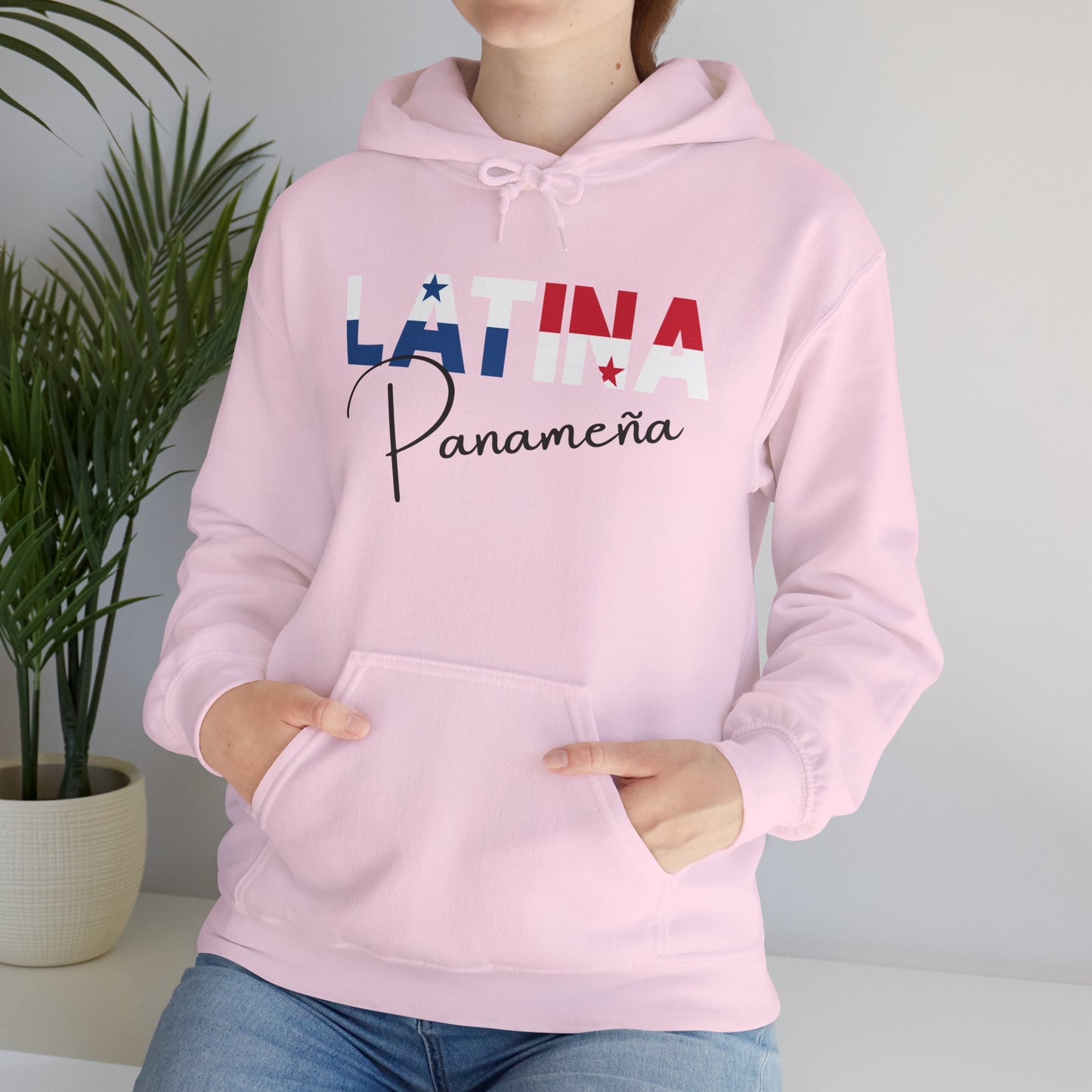 Latina Panameña, Hoodie