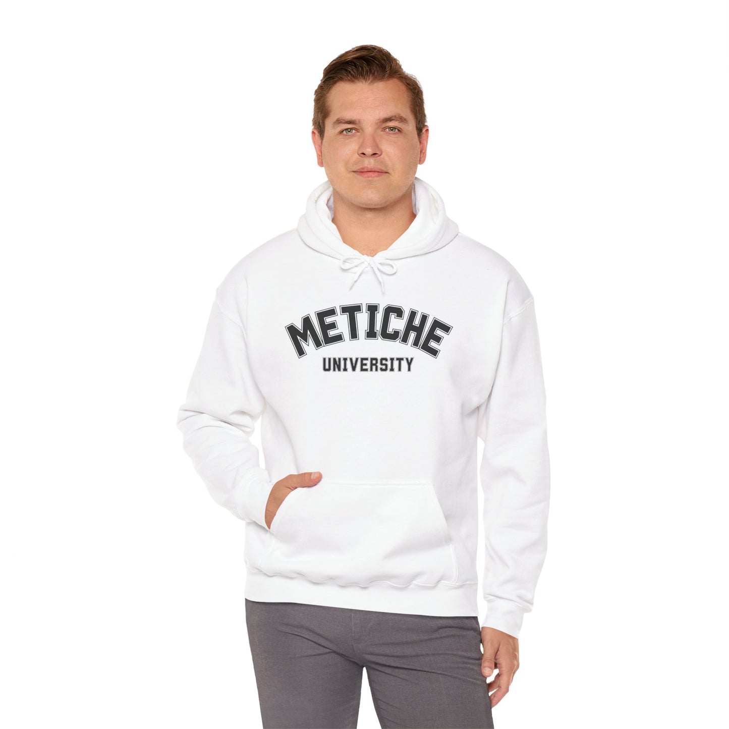 Metiche University, Hoodie