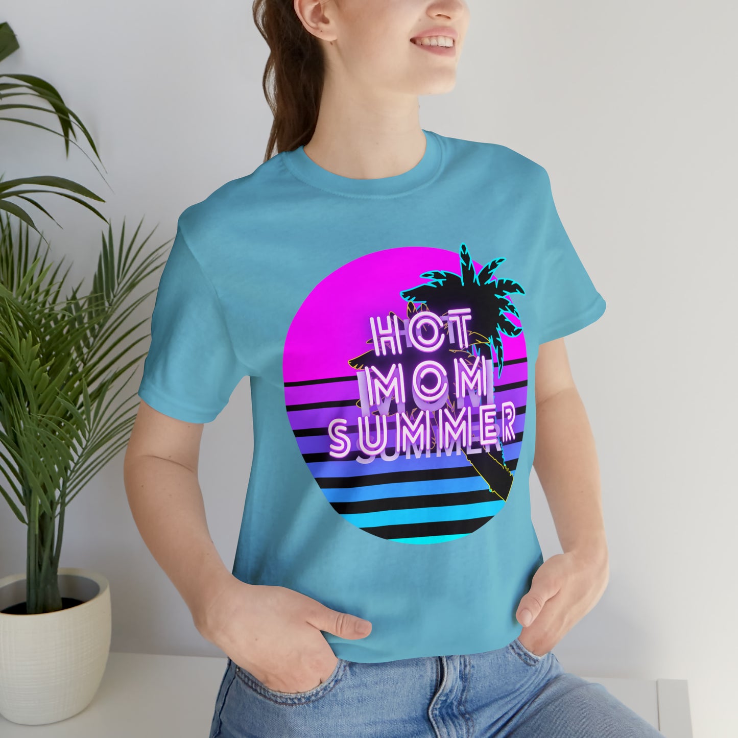 Hot Mom Summer, Shirt