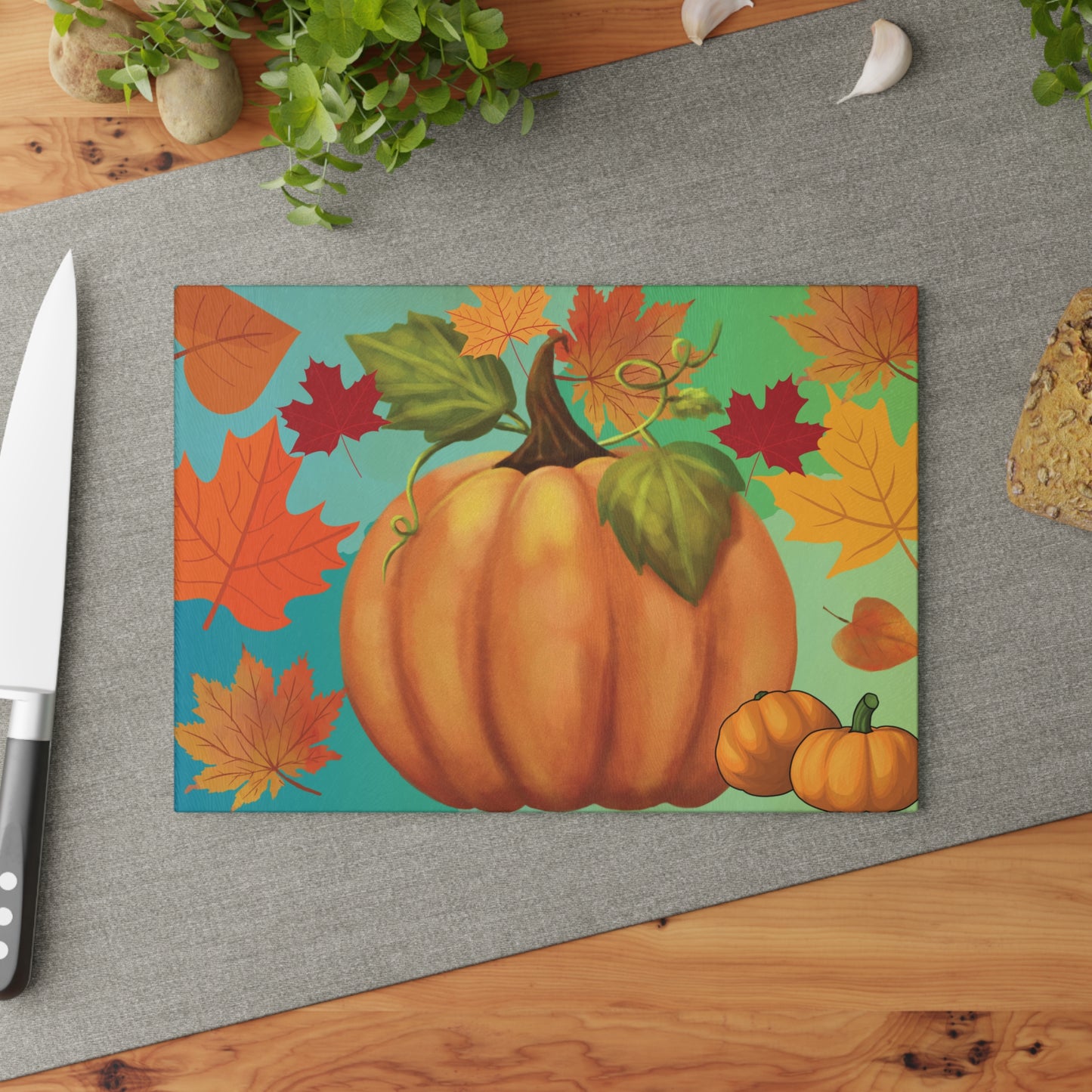 Autumn Pumpkin Glass Cutting Board, Kitchen Decor, Fall Gifts, Thanksgiving Tableware, Seasonal Cooking, Harvest Celebration