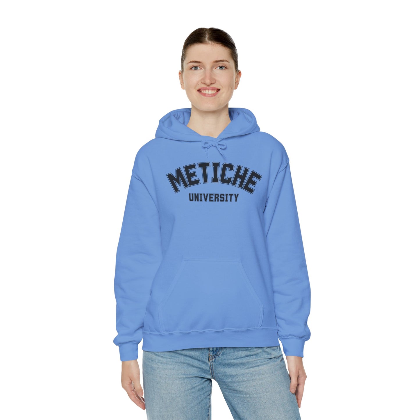 Metiche University, Hoodie