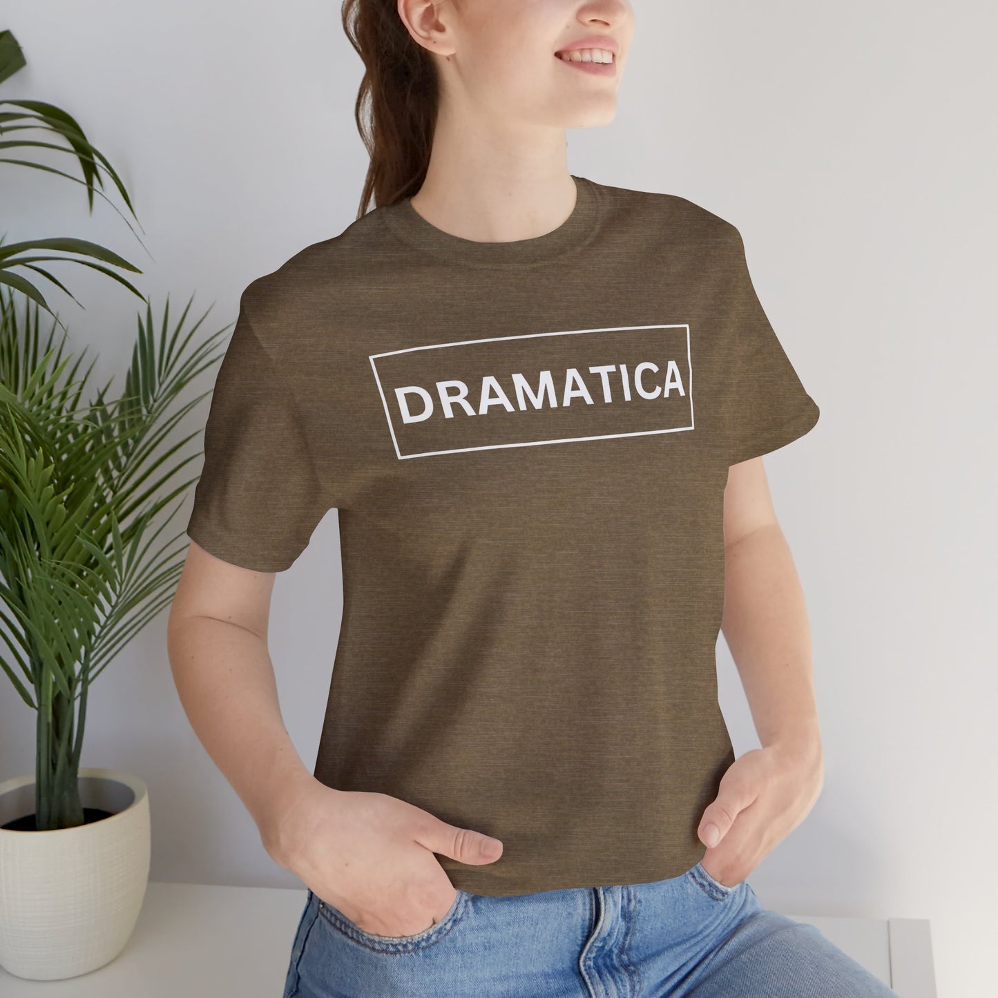 Dramatica, Shirt