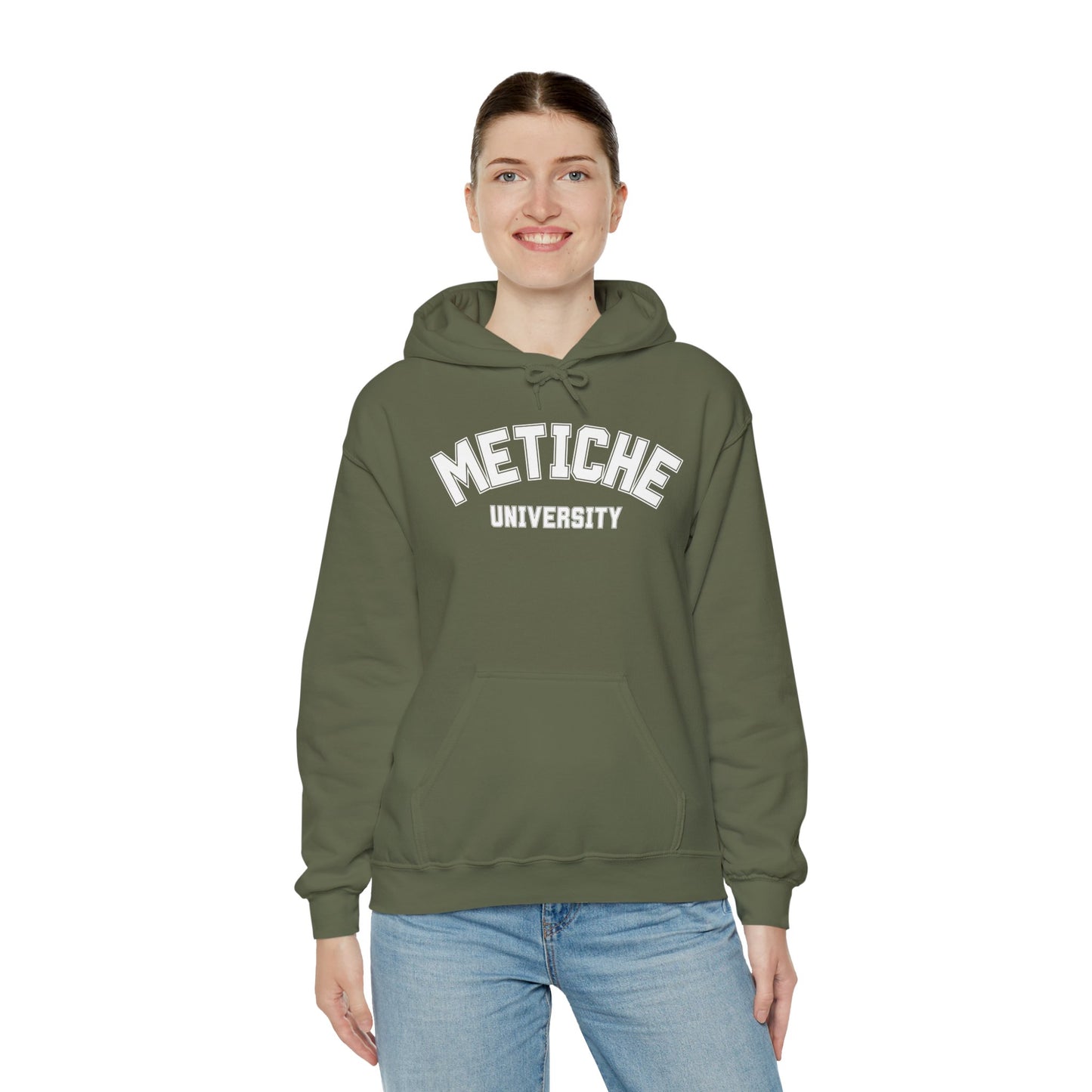 Metiche University, Hoodie