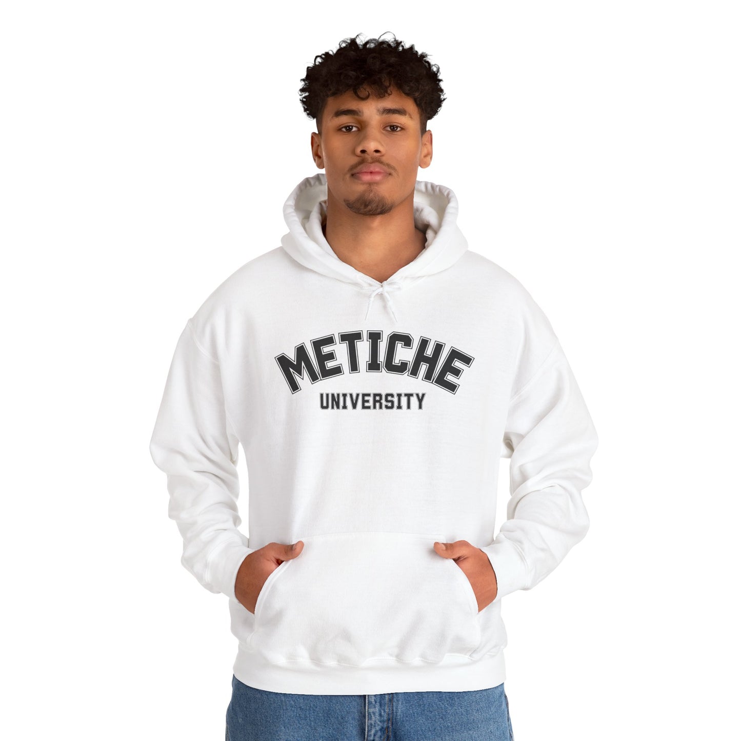 Metiche University, Hoodie