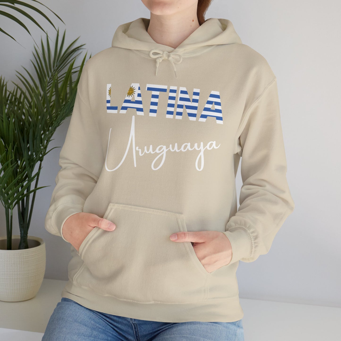 Latina Uruguaya, Hoodie