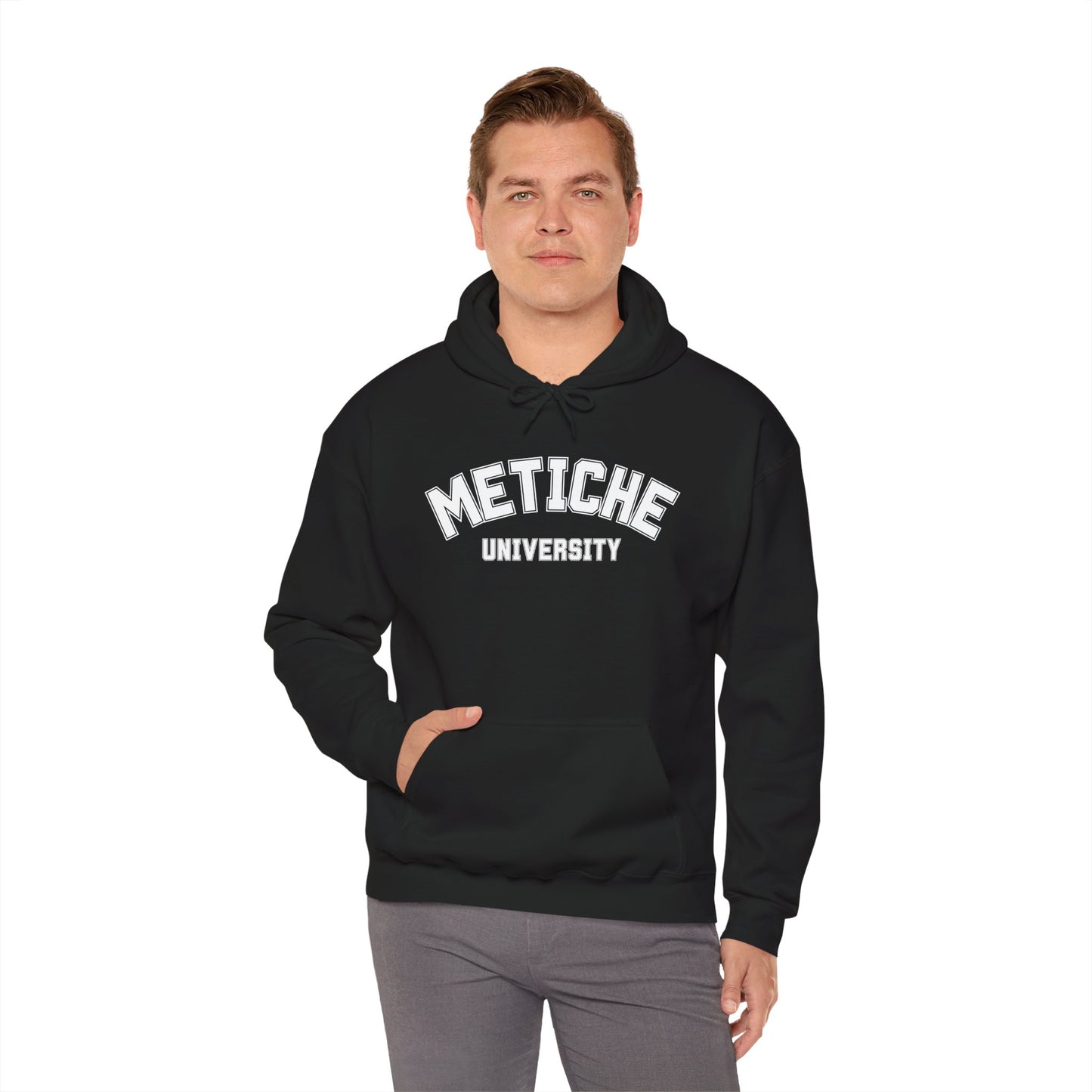Metiche University, Hoodie