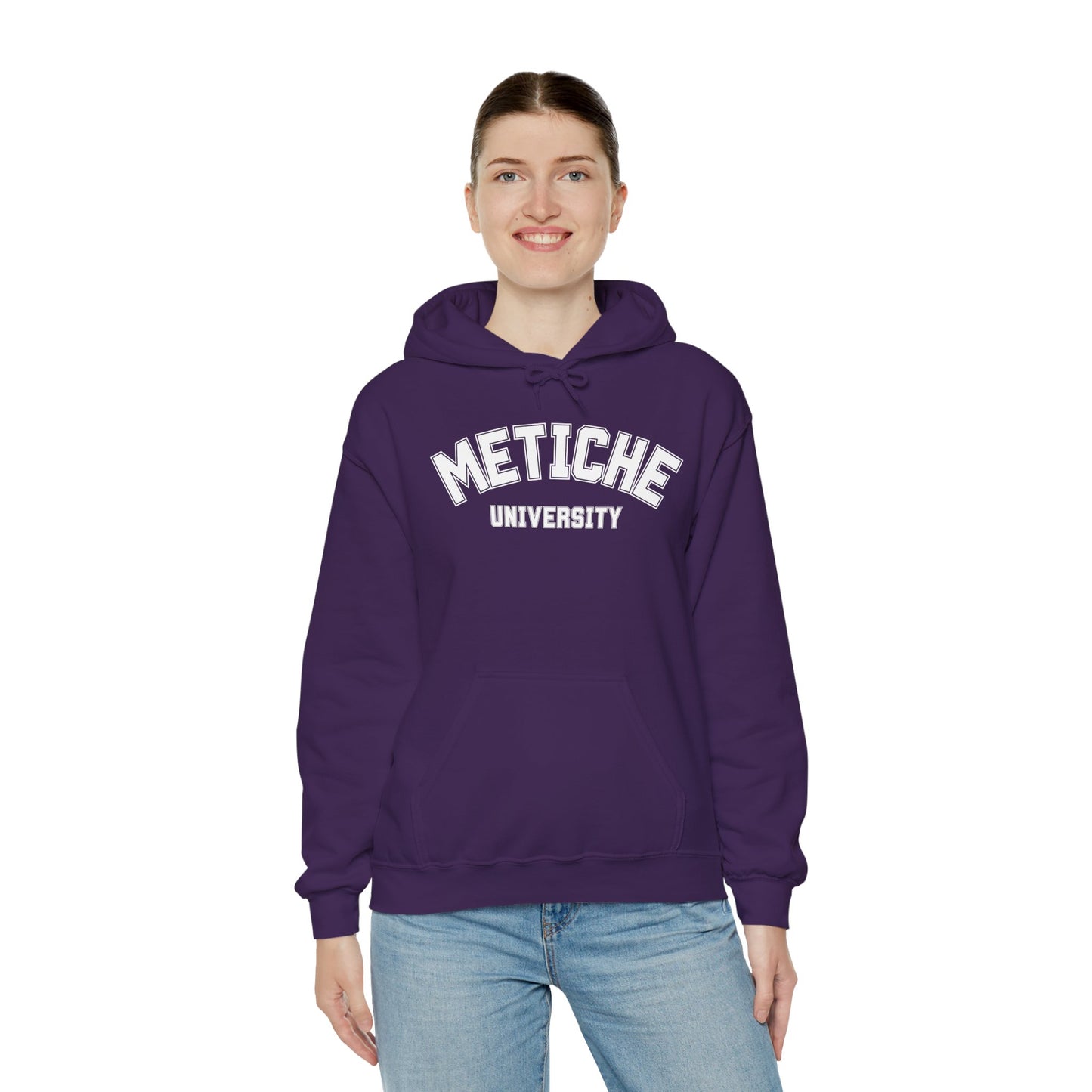 Metiche University, Hoodie