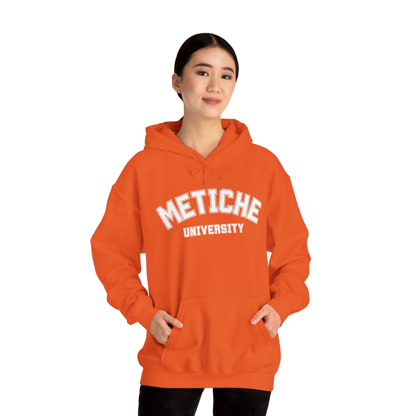 Metiche University, Hoodie
