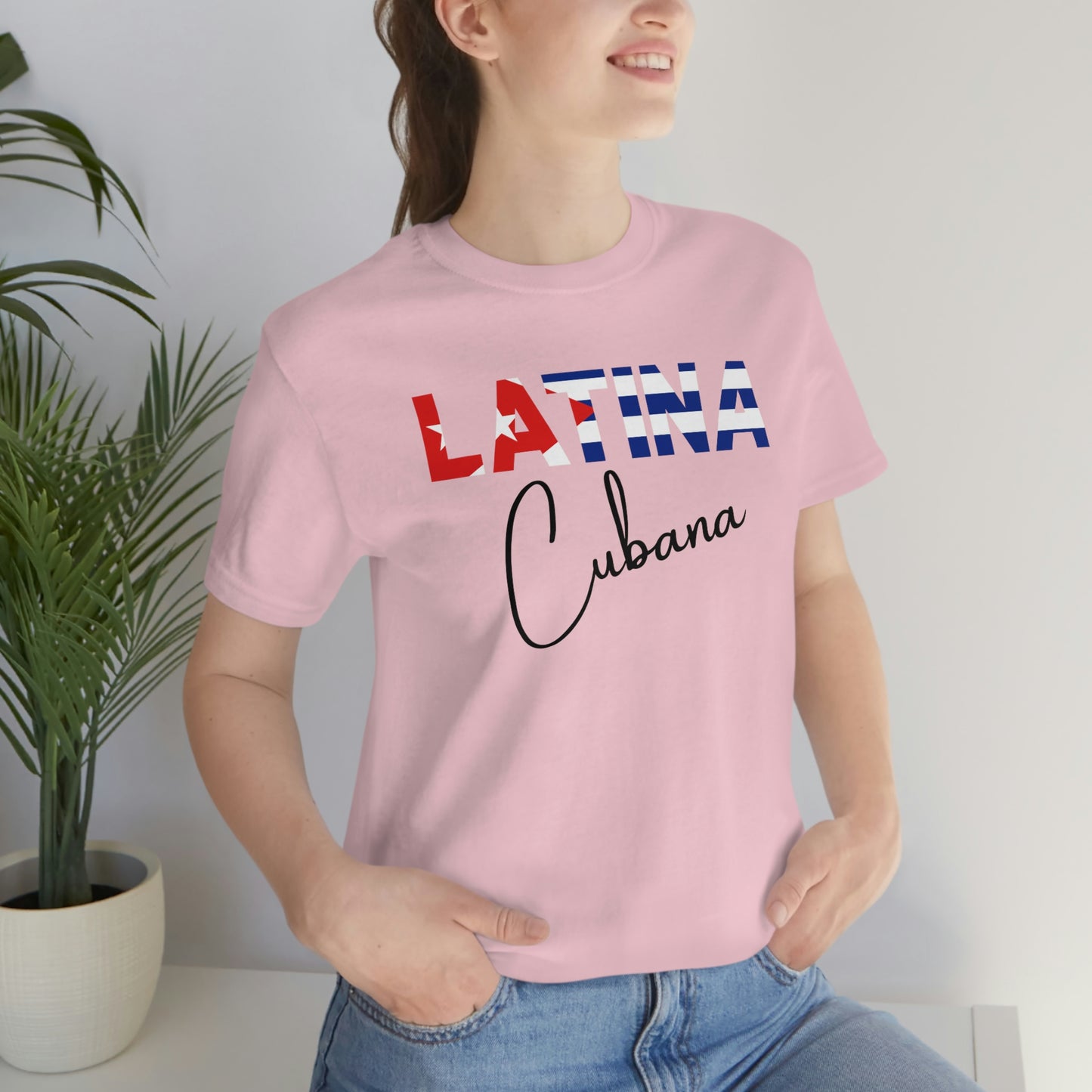 Latina Cubana, Shirt
