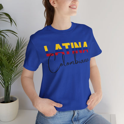 Latina Colombiana, Shirt