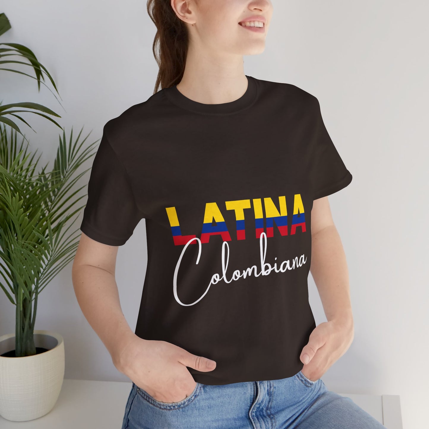 Latina Colombiana, Shirt - Colombian Latina Pride Graphic Tee for Women