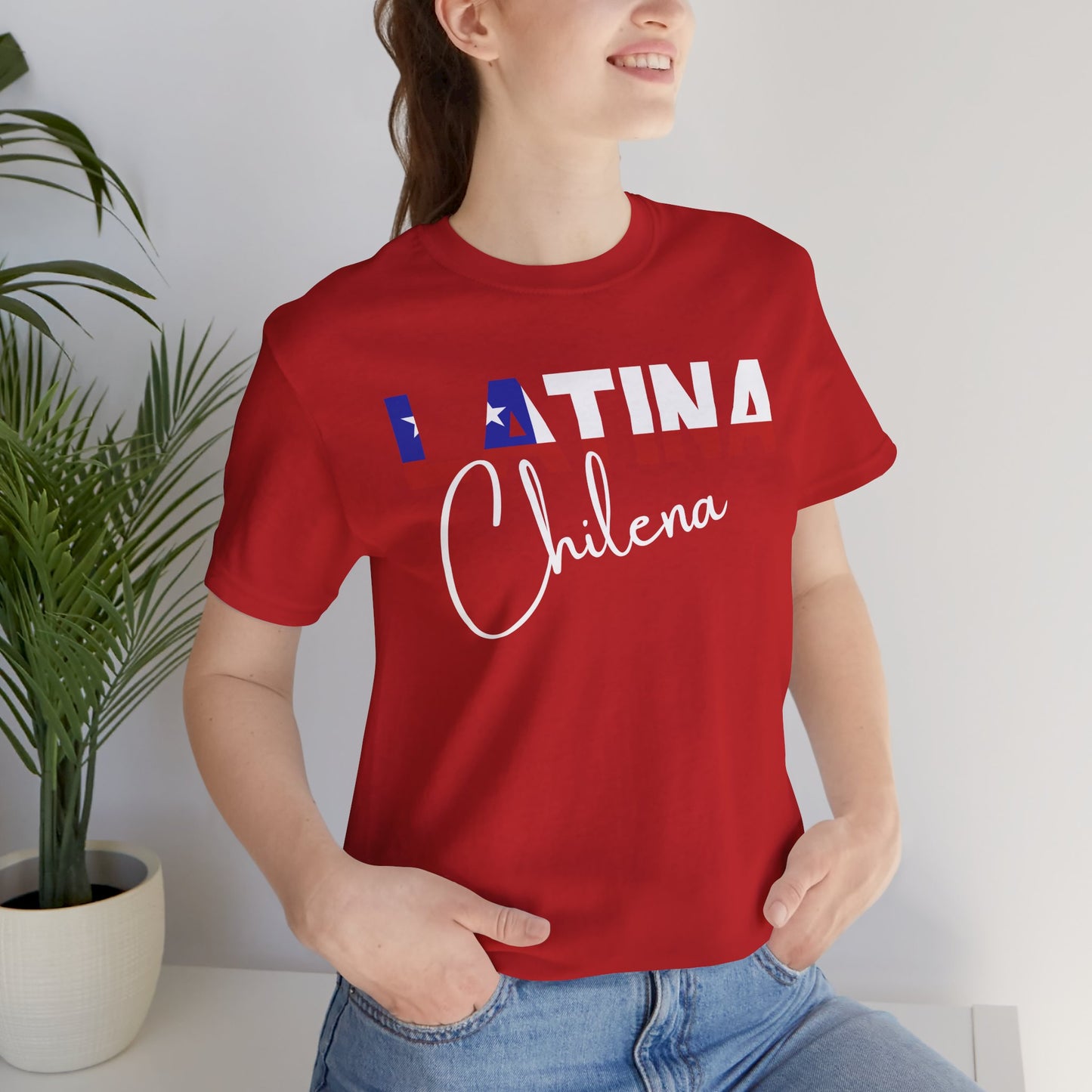 Latina Chilena, Shirt