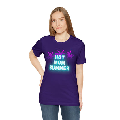 Hot Mom Summer, Shirt