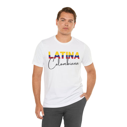 Latina Colombiana, Shirt