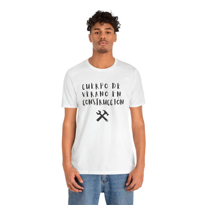 Cuerpo De Verano en Construccion, Shirt