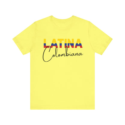 Latina Colombiana, Shirt