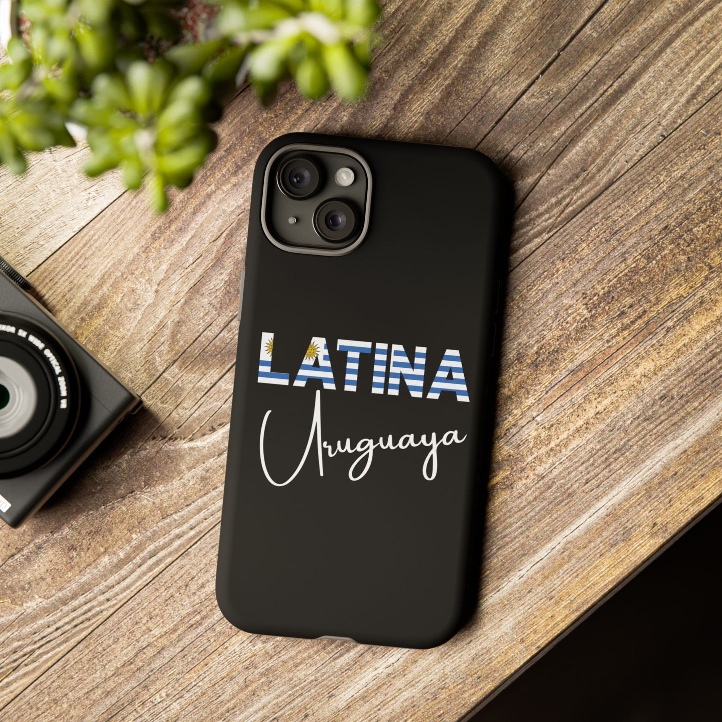 Latina Uruguaya, Tough Phone Case
