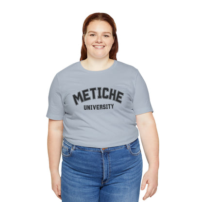Metiche University Shirt | Funny Latina Graphic Tee