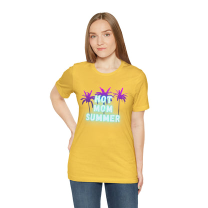 Hot Mom Summer, Shirt