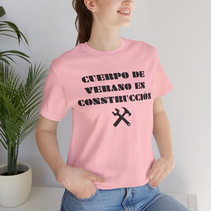 Cuerpo de Verano En Construccion, Shirt