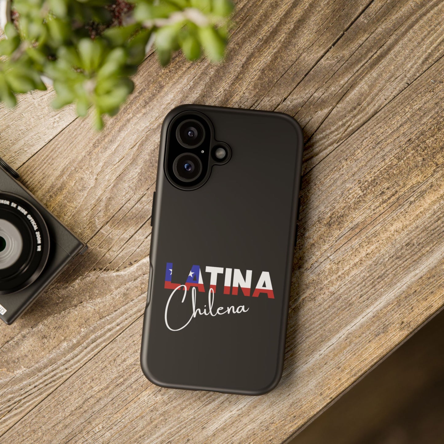 Latina Chilena, Tough Phone Case