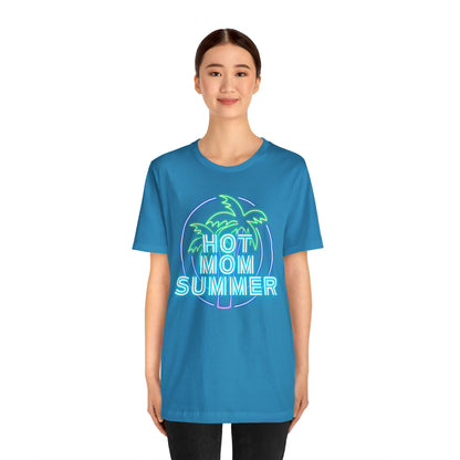 Hot Mom Summer, Shirt