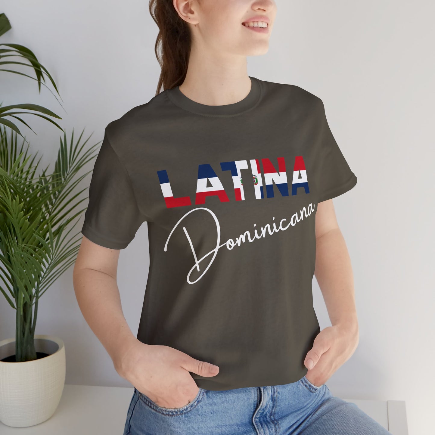 Latina Dominicana Shirt | Dominican Republic Latina Pride Graphic Tee for Women