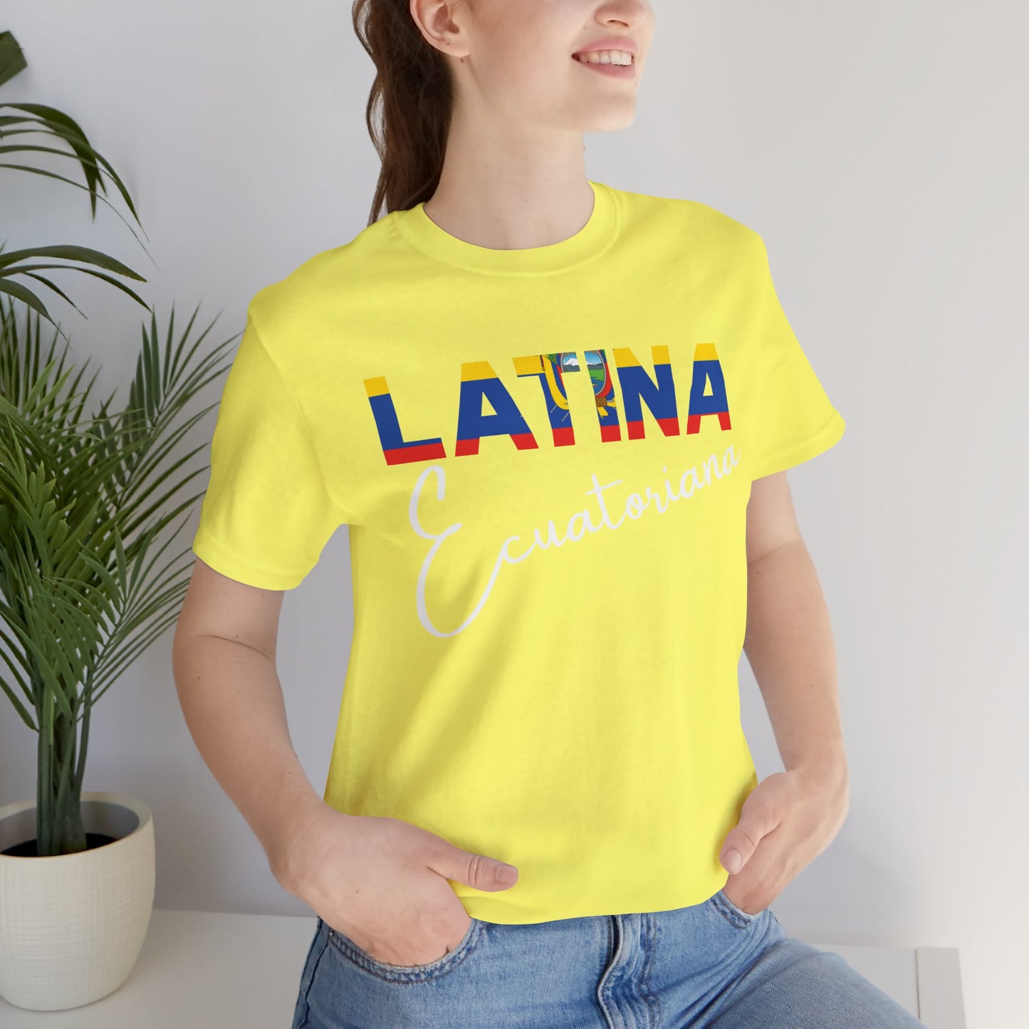 Latina Ecuatoriana Shirt | Ecuador Latina Pride Graphic Tee for Women