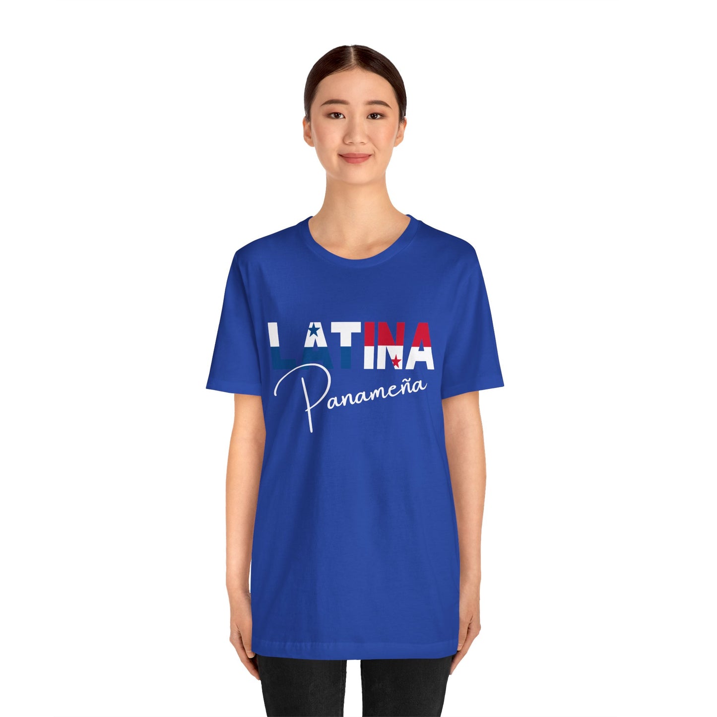 Latina Panameña, Shirt