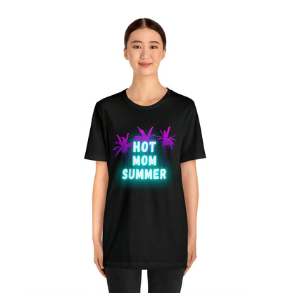 Hot Mom Summer, Shirt