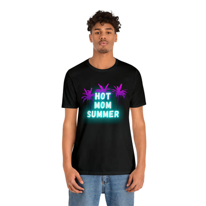 Hot Mom Summer, Shirt