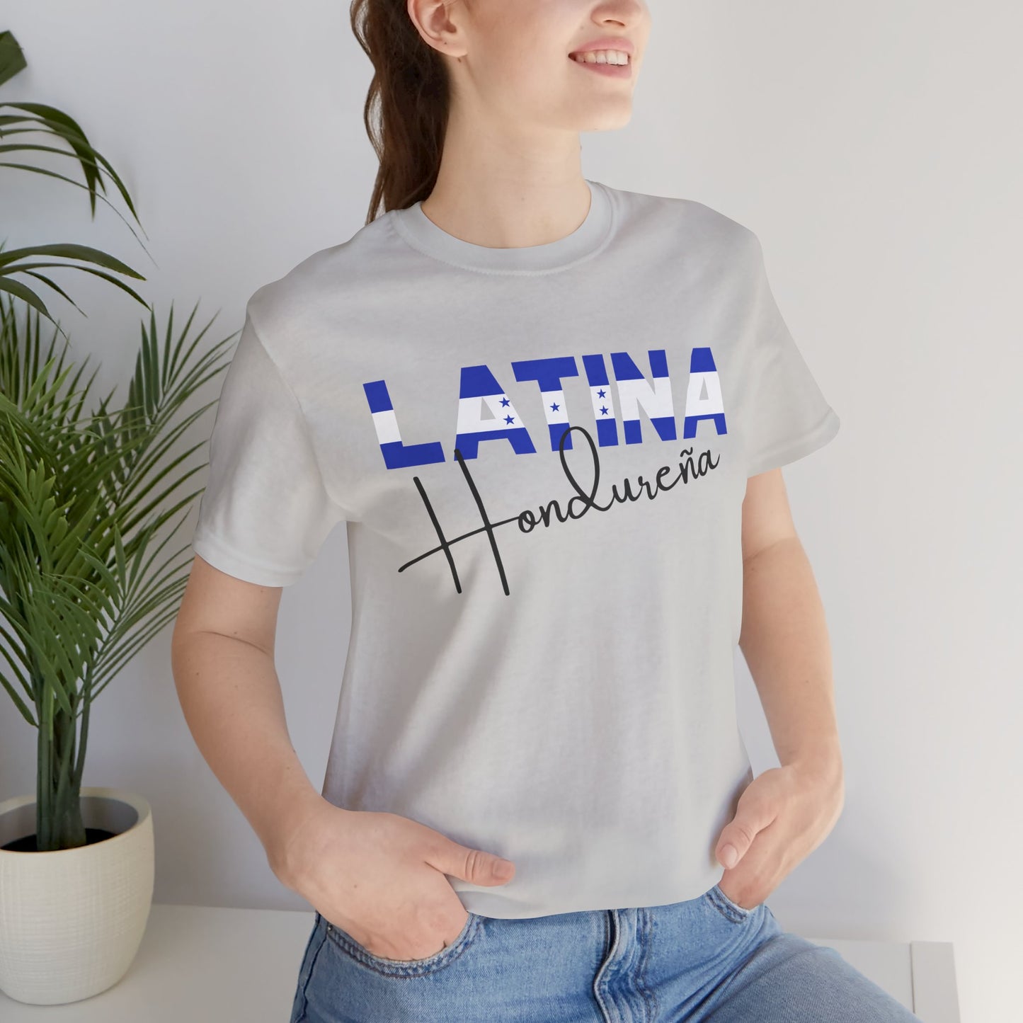 Latina Hondureña, Shirt - Honduras Latina Pride Graphic Tee for Women