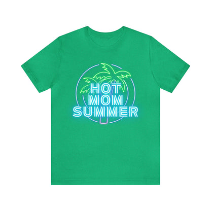 Hot Mom Summer, Shirt