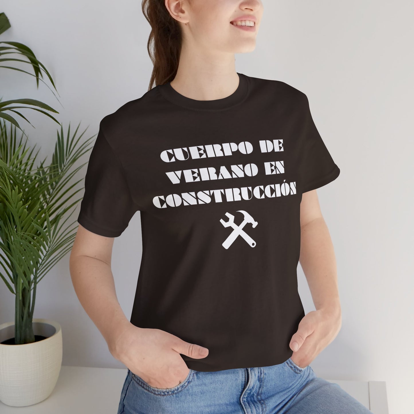 Cuerpo de Verano En Construccion, Shirt