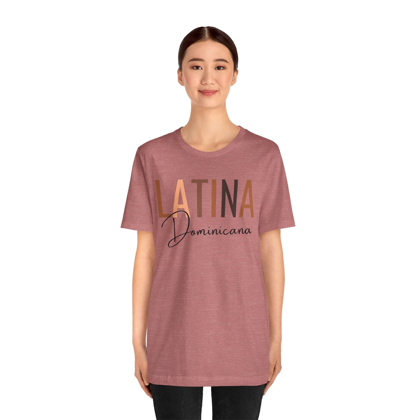Latina Dominicana, Shirt