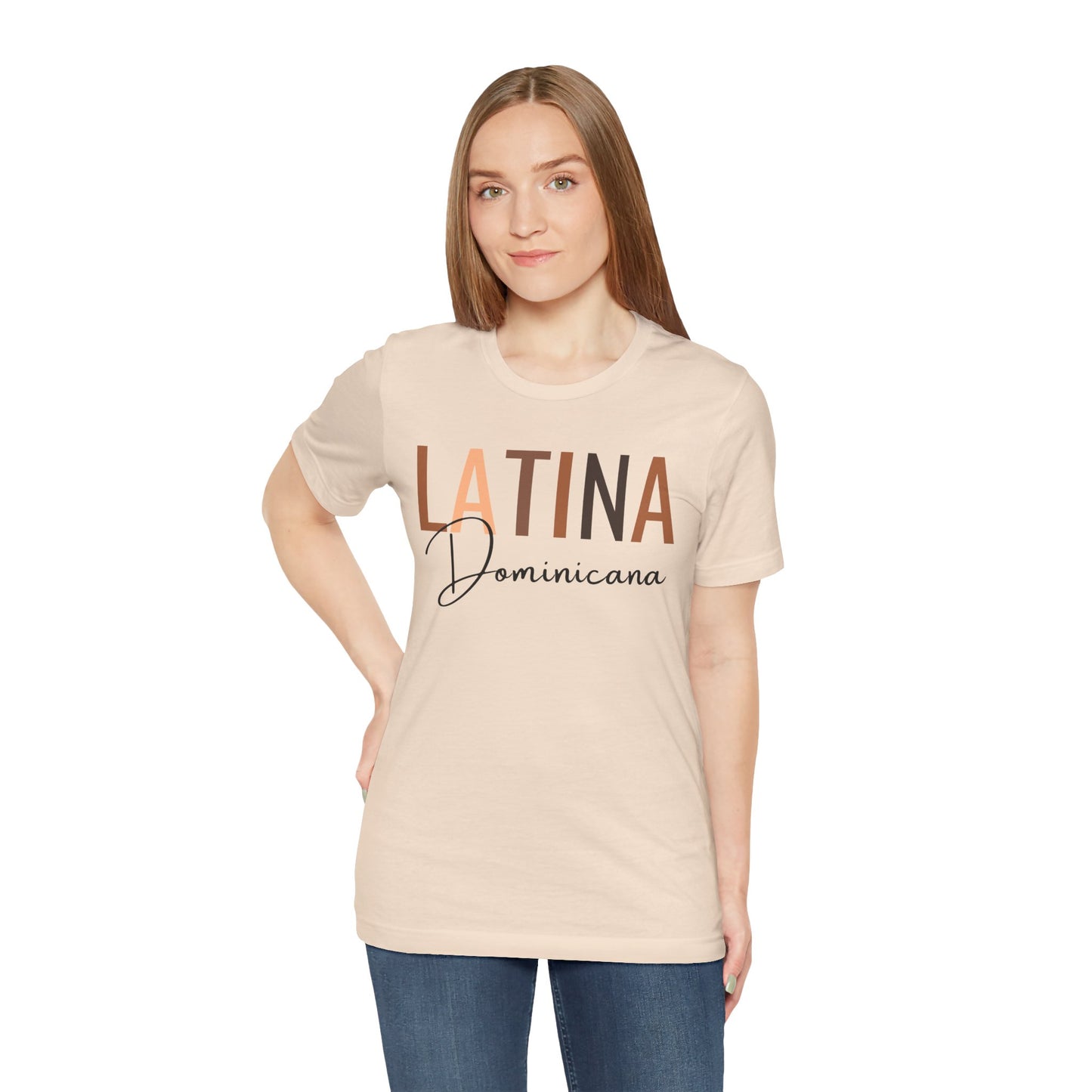 Latina Dominicana, Shirt
