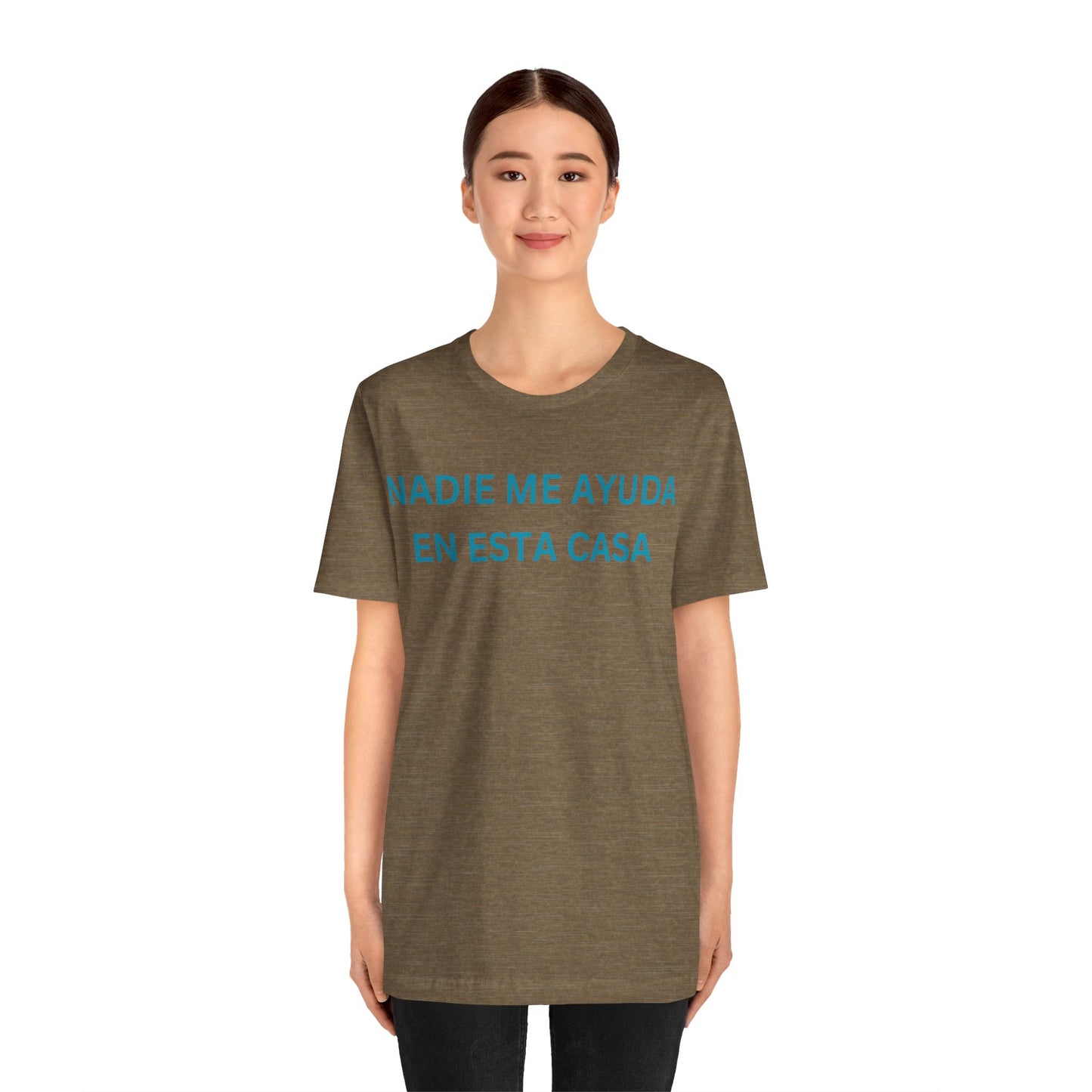 Nadie Me Ayuda, Shirt