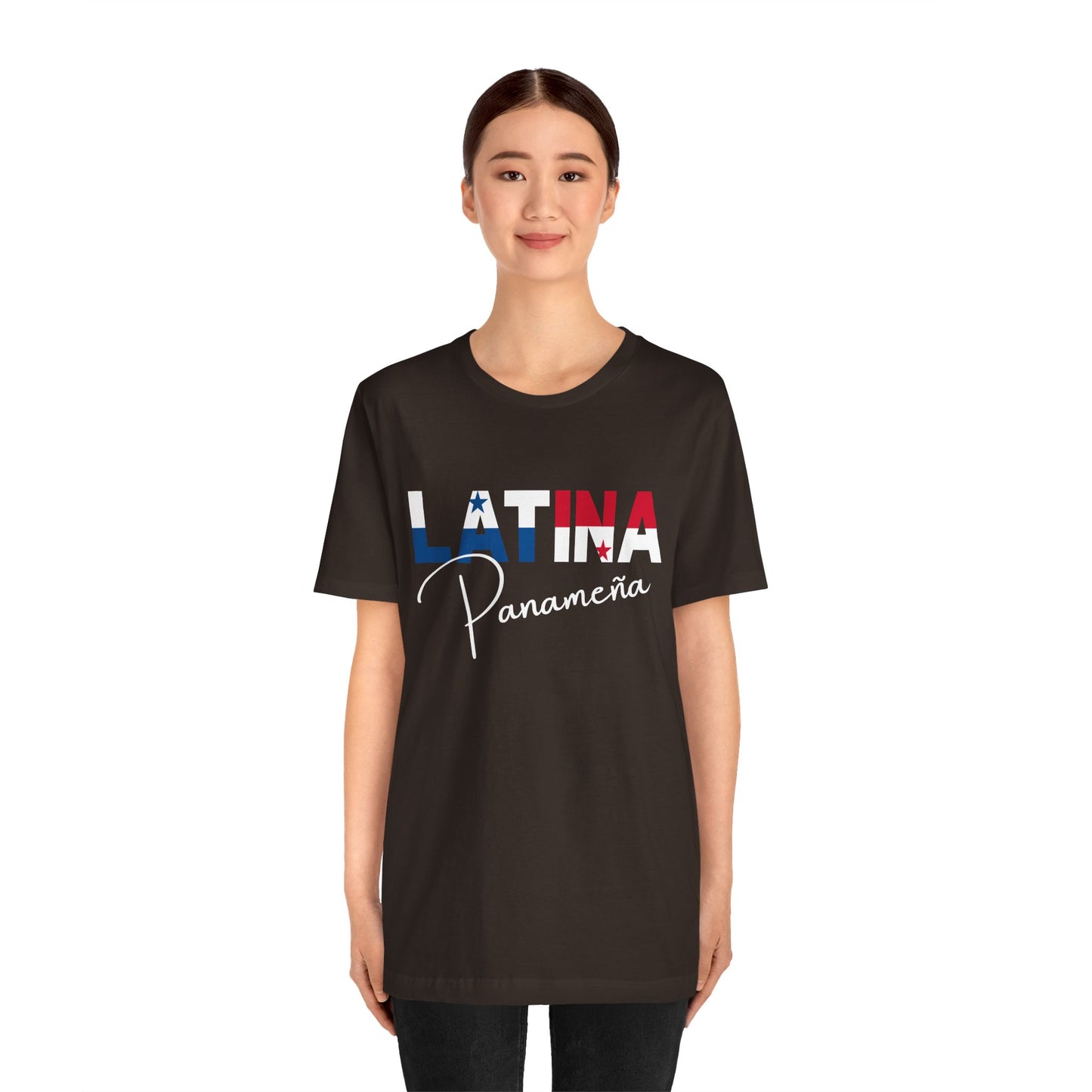 Latina Panameña, Shirt